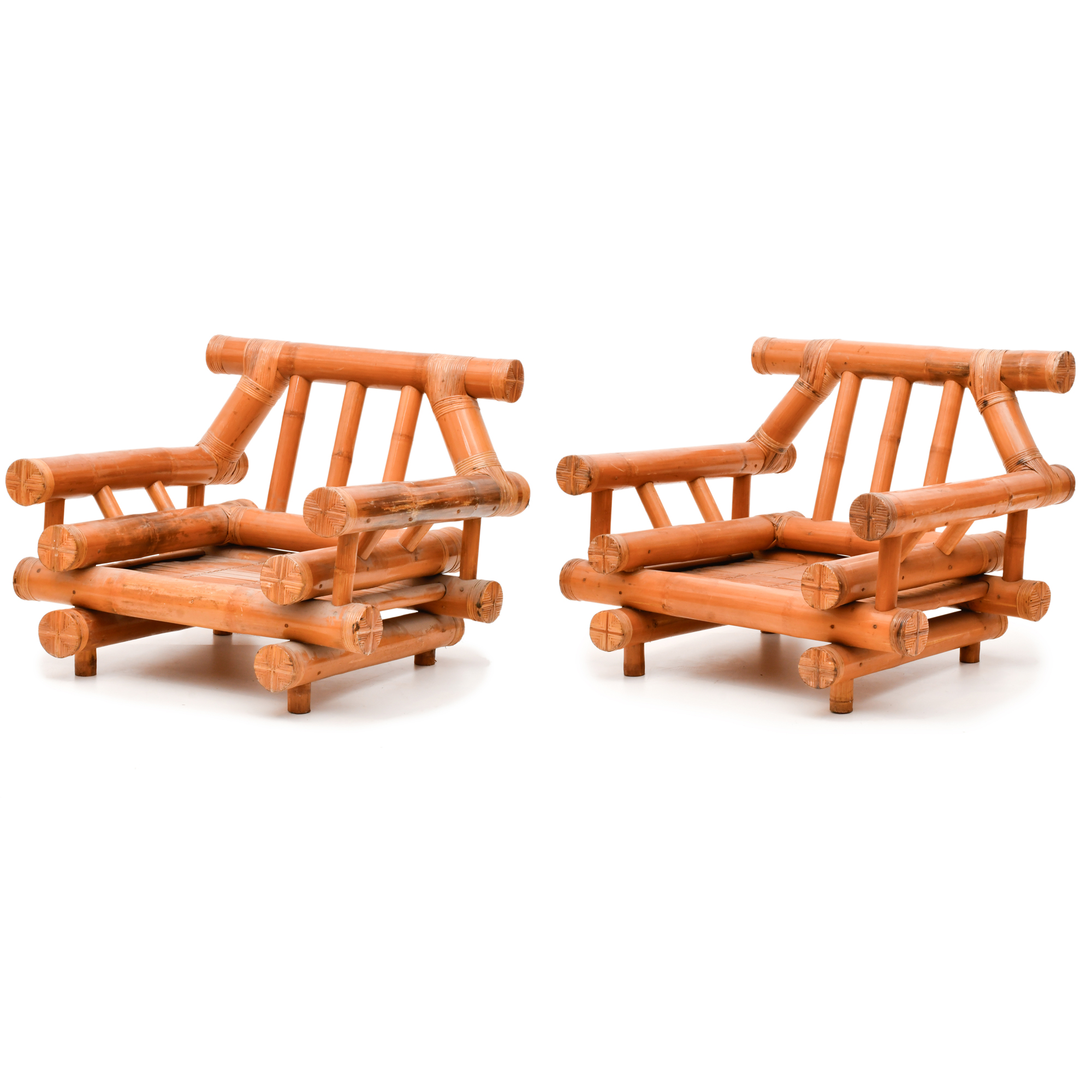 BUDJI LAYUC, Pareja de sillones