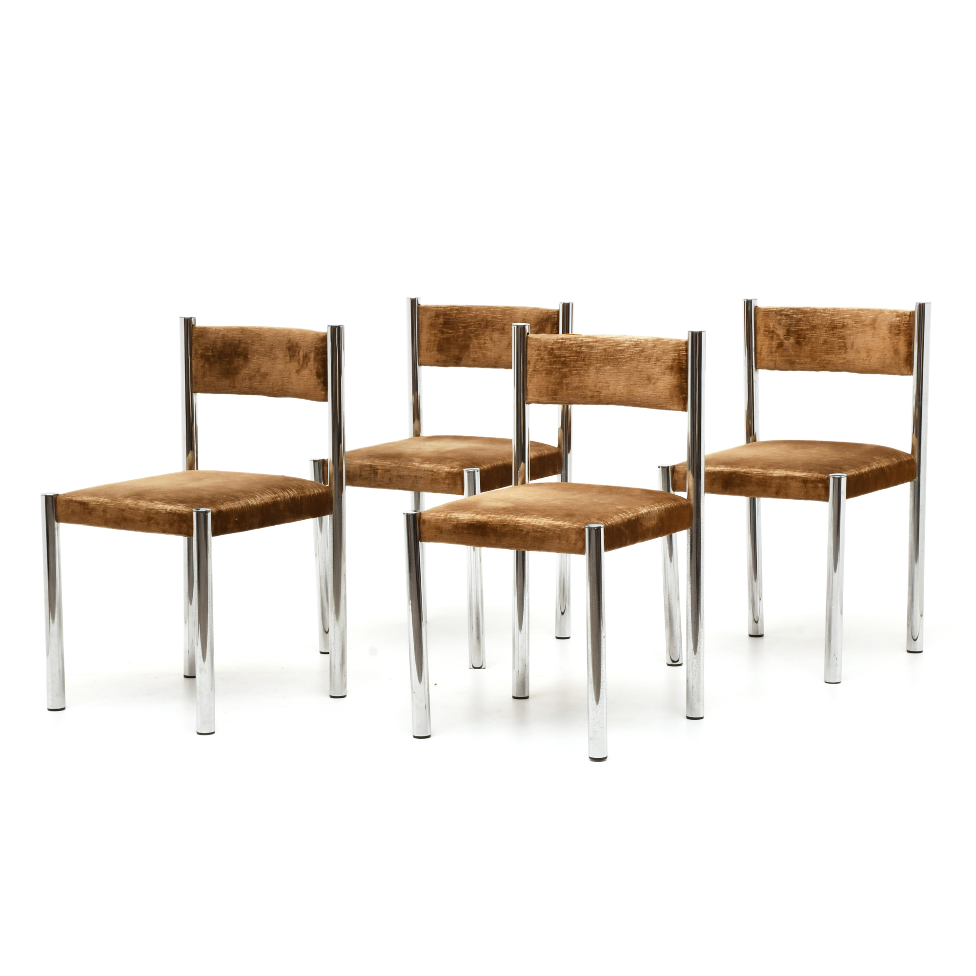 Conjunto de cuatro sillas francesas, circa 1960.