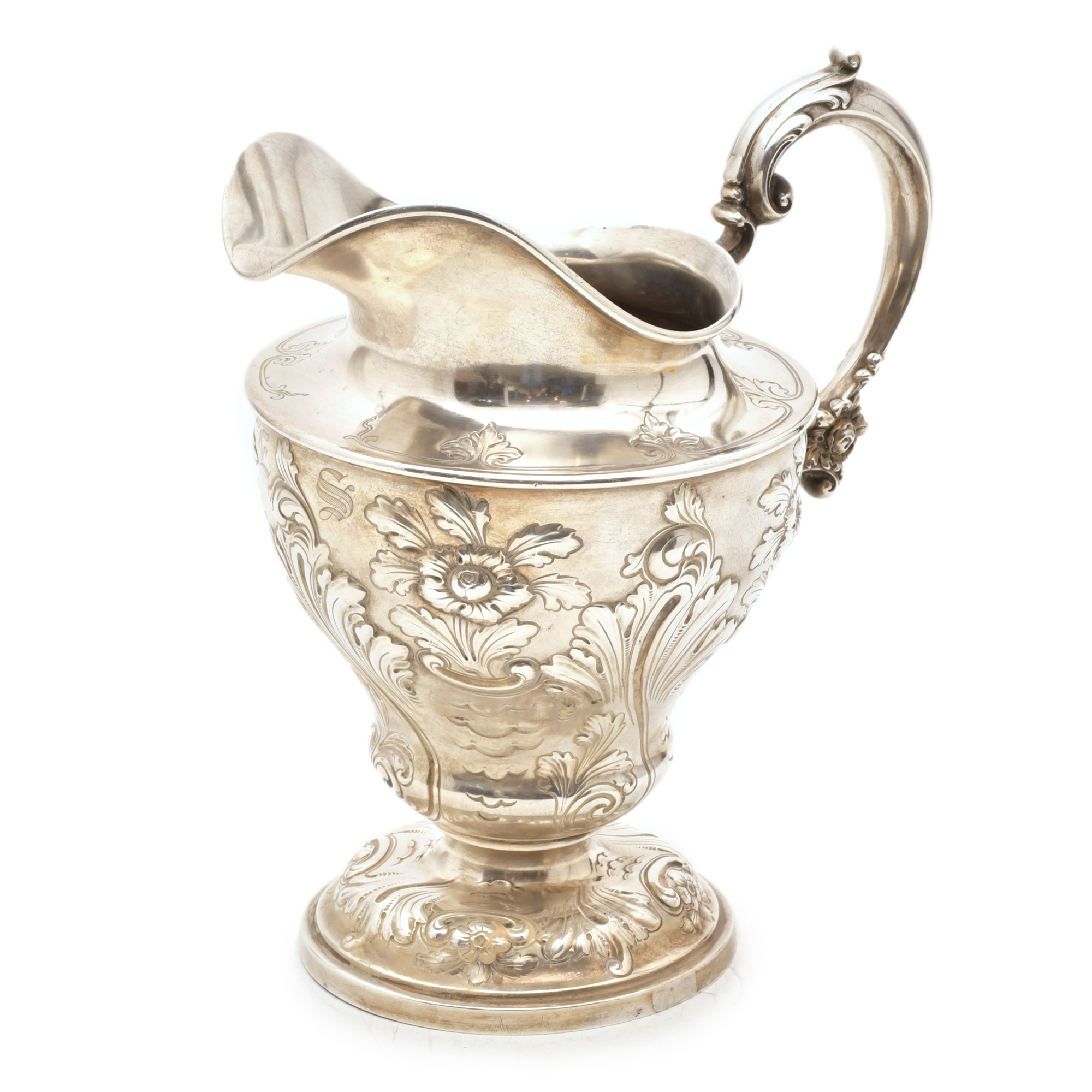 Jarrón Arts and Crafts, circa 1905.