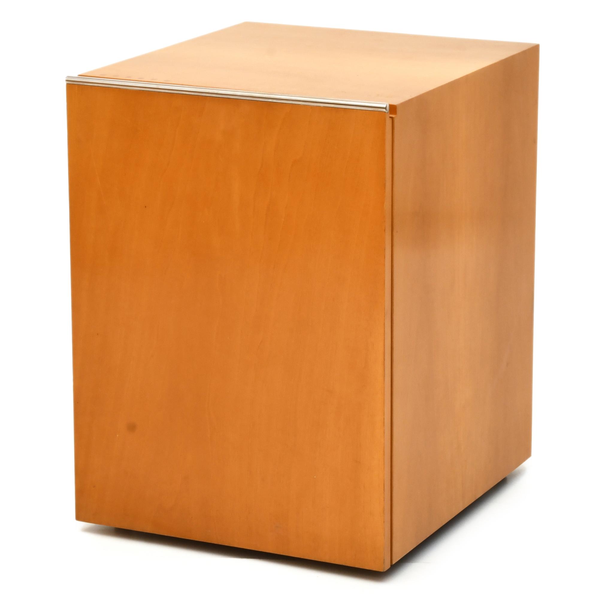 JAUME TRESSERRA (BARCELONA, 1943) 'Hotel Arts' low side cab