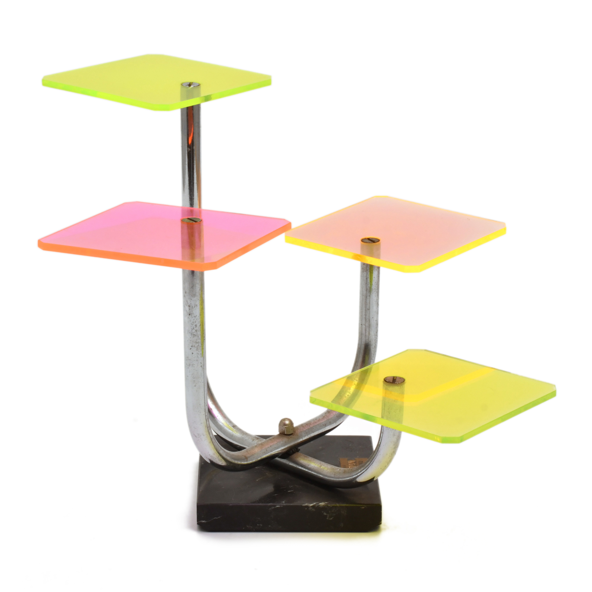 SIGUIENDO MODELOS DE LA ESCUELA DE MEMPHIS, bandeja auxilia