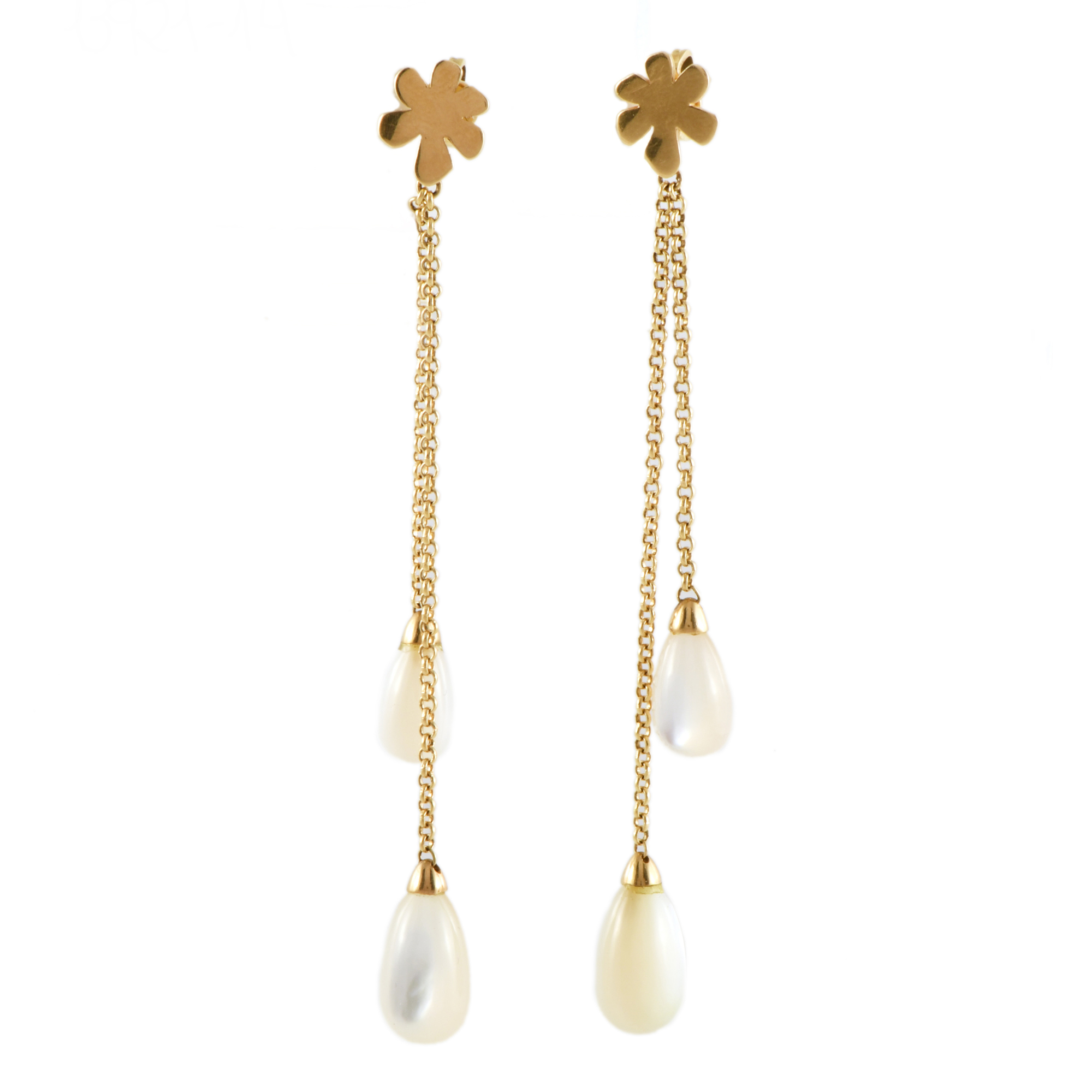 Pendientes largos con colgantes de piedra luna.