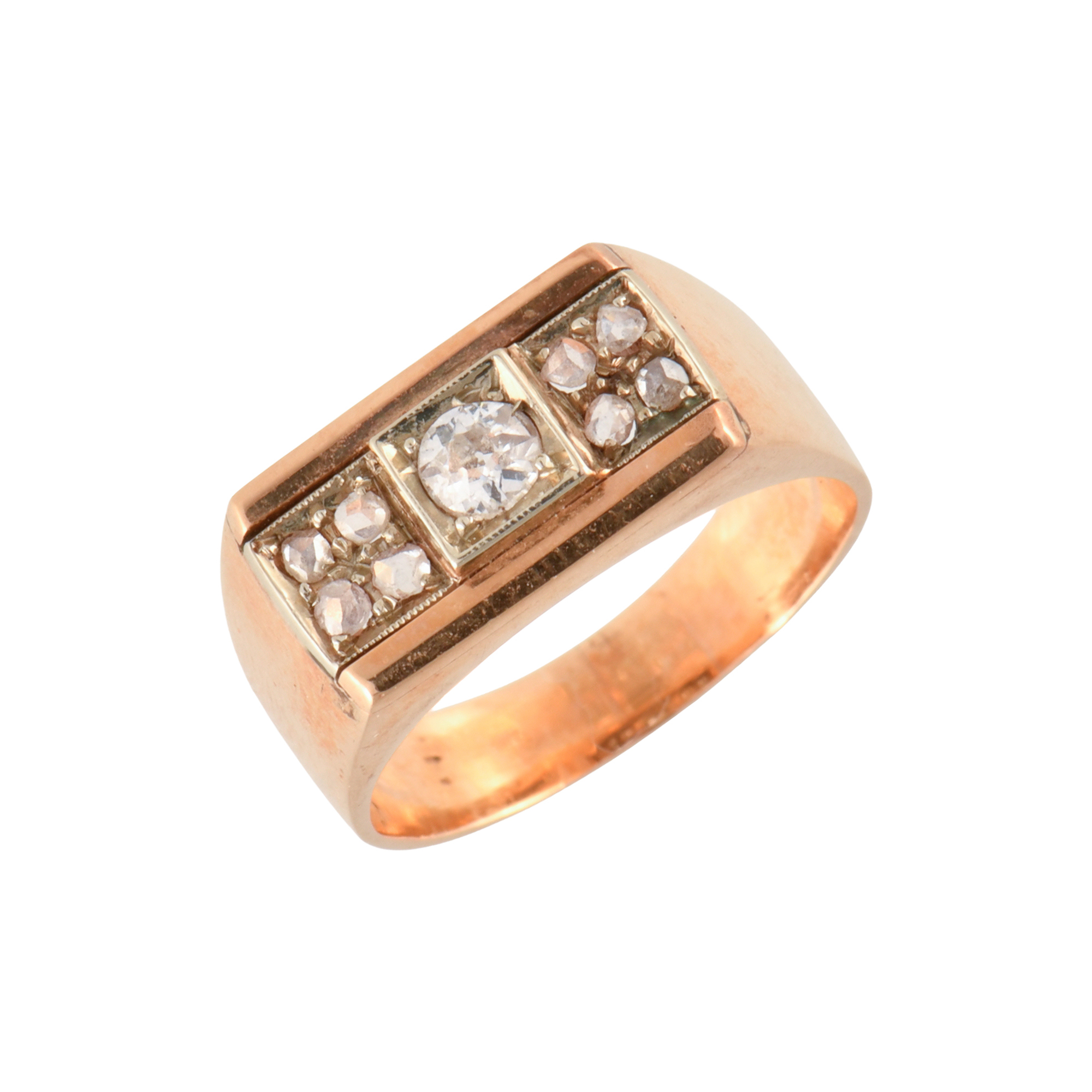 Signet ring.