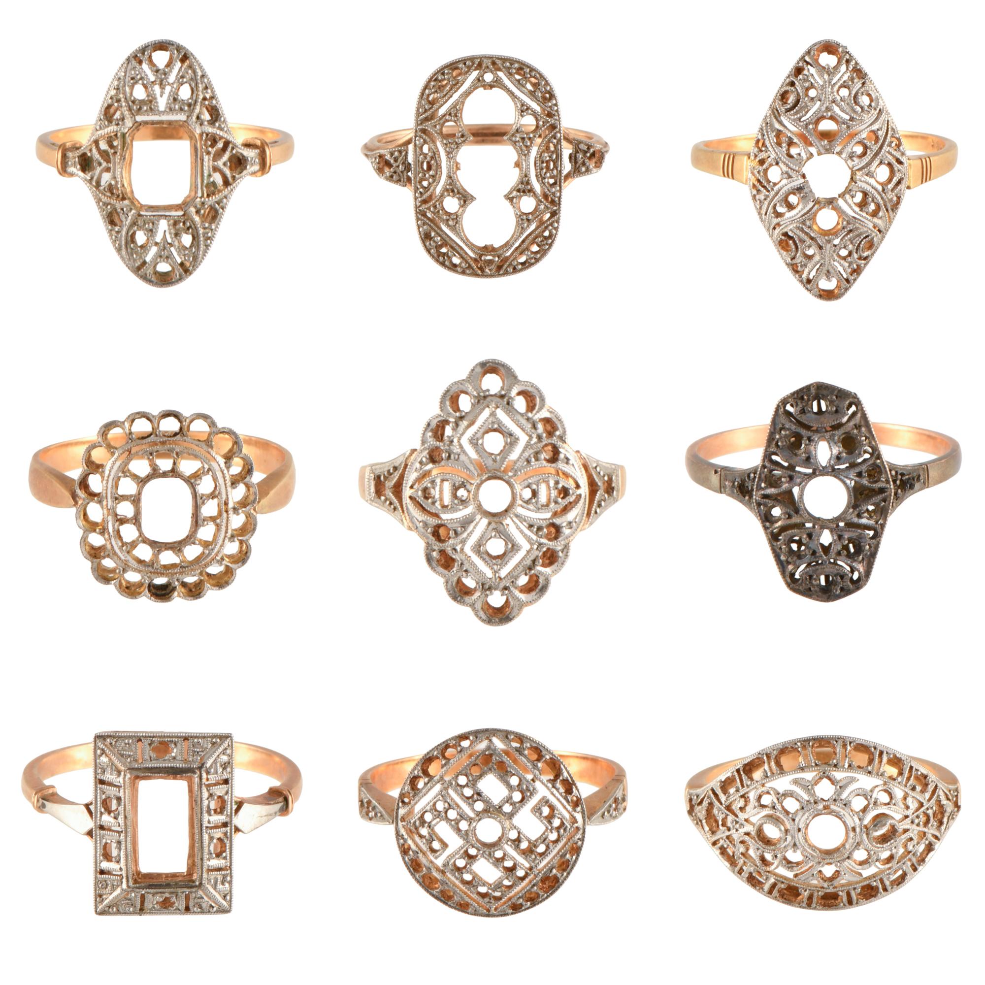 Lot of nine rings without gemstones, 1920's.