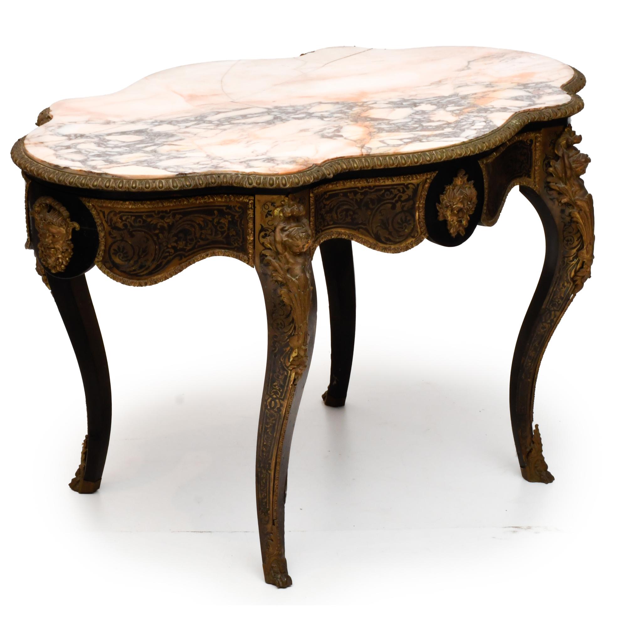 Mesa Napoleón III, siglo XIX.