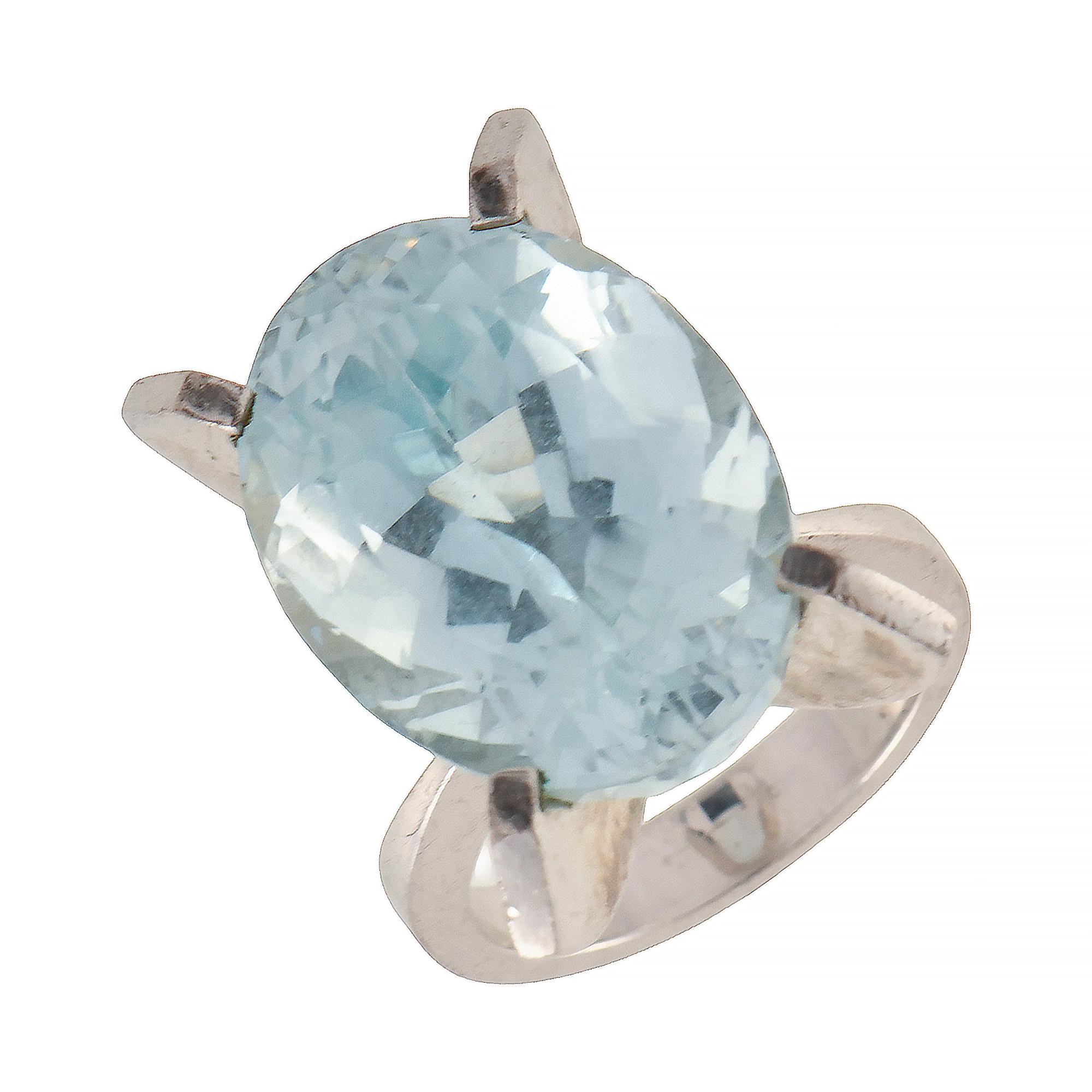 Ring with a large aquamarine.