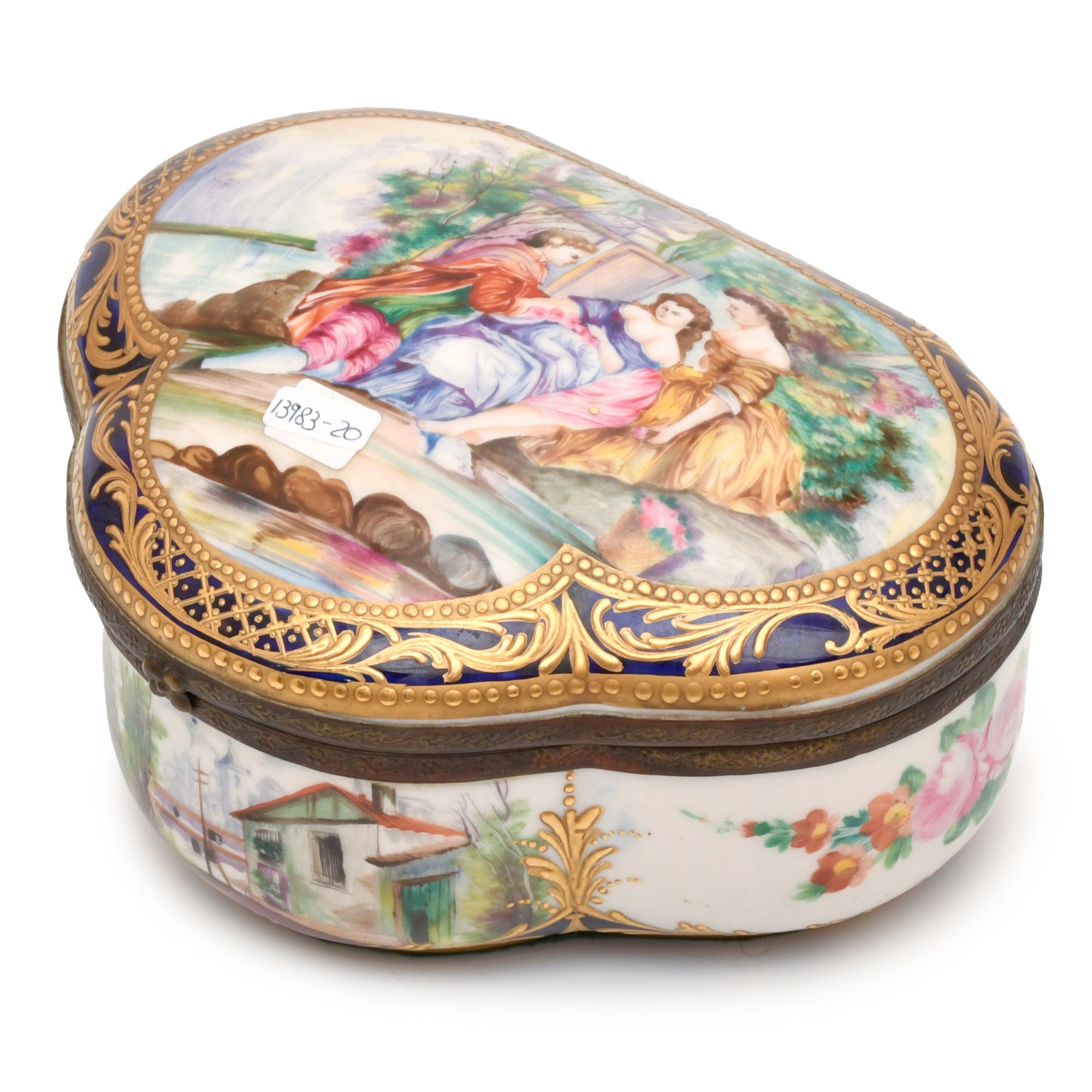 LIMONGES, box, 20th century.