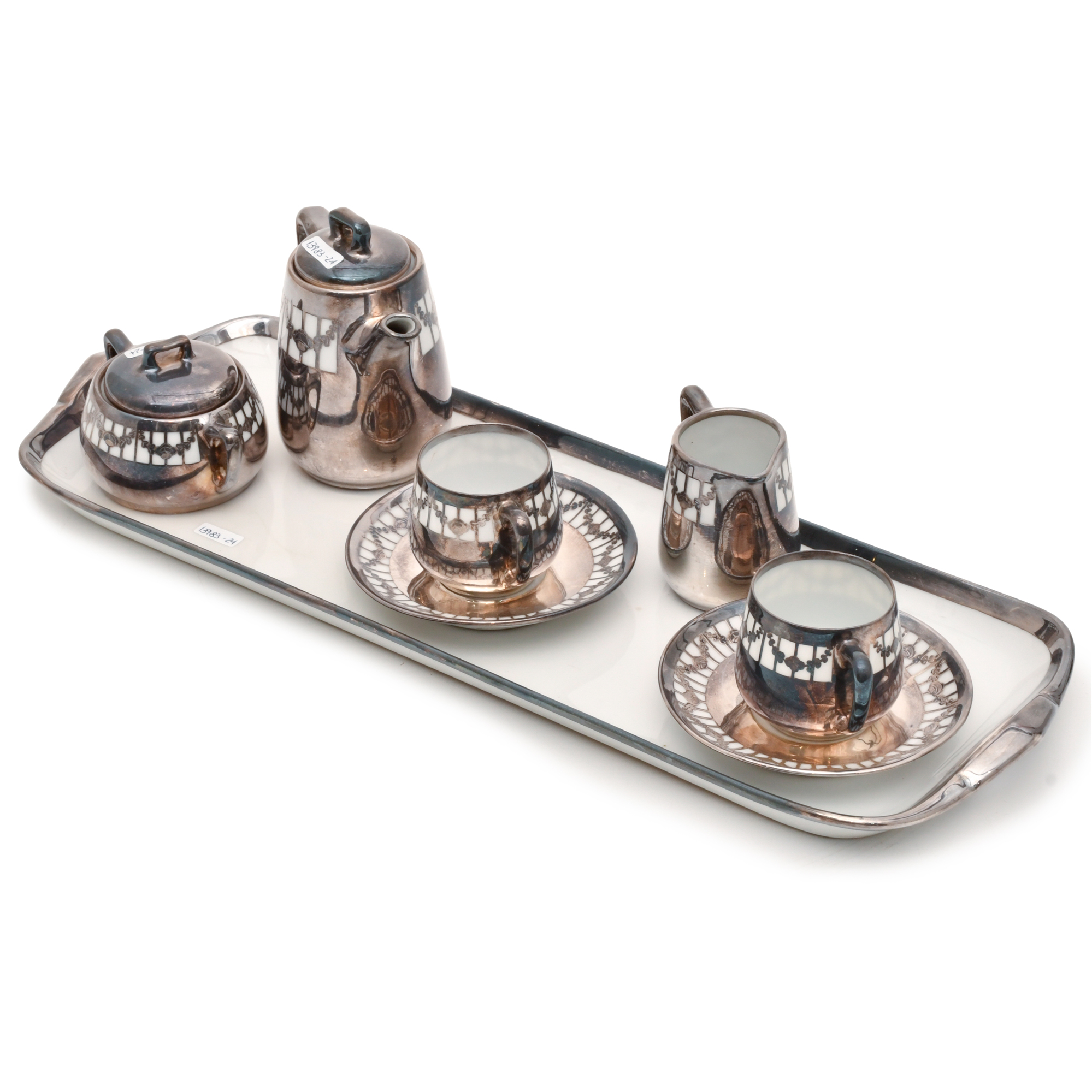 20TH CENTURY FRENCH SCHOOL. Coffee set.