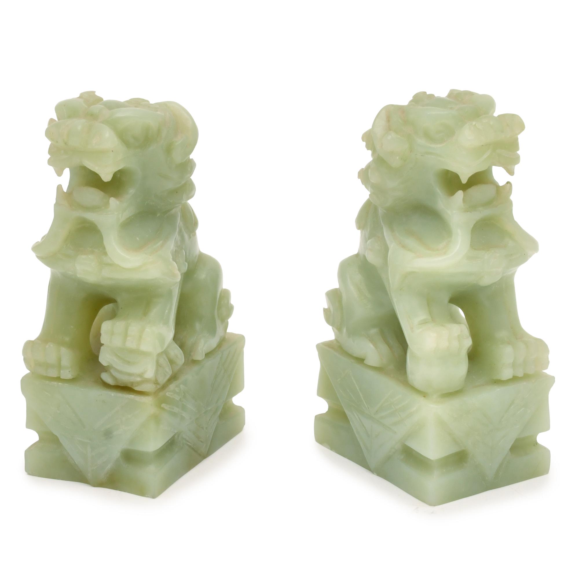 Pair of Pho dogs, 20th century.