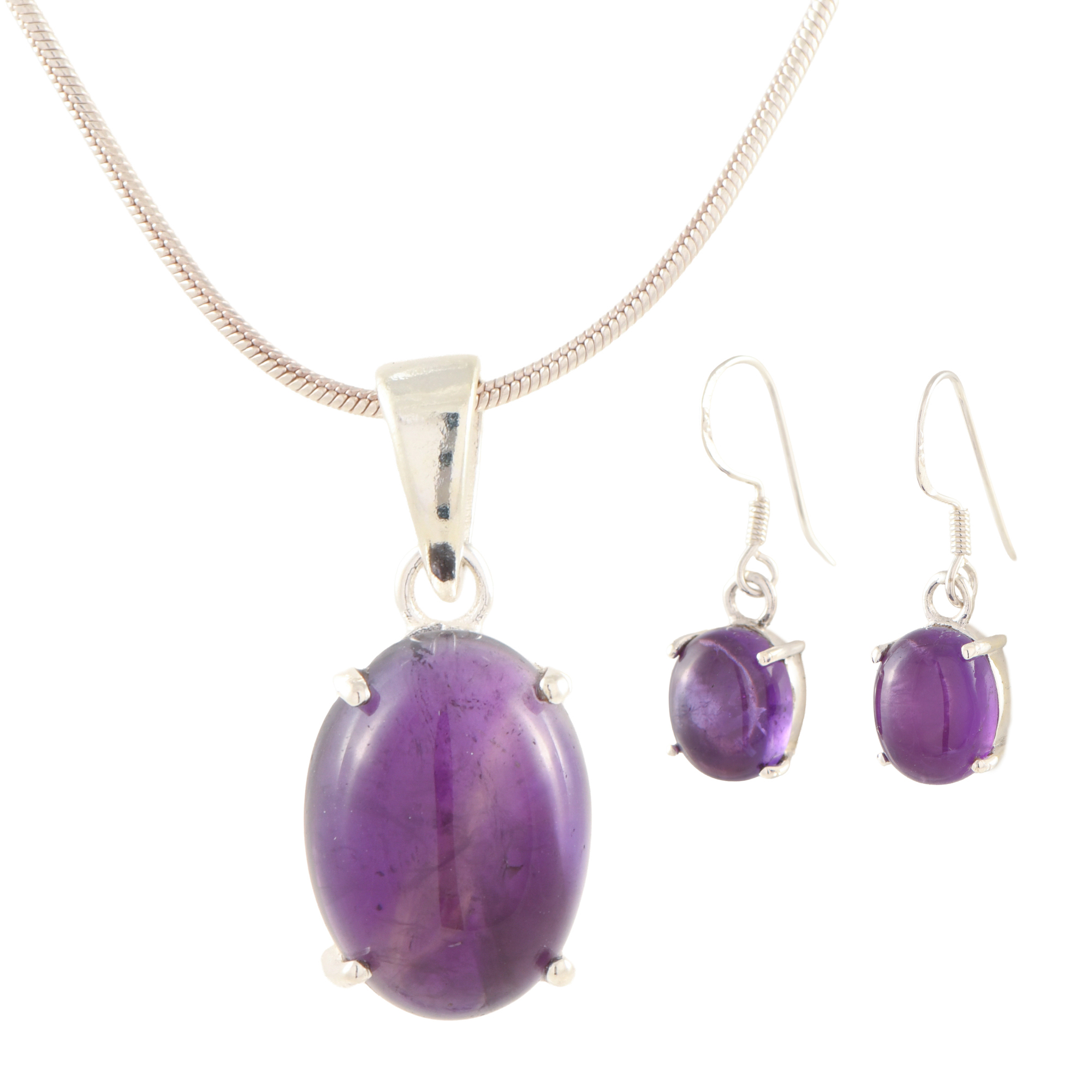Necklace with pendant and earrings set with amethysts.