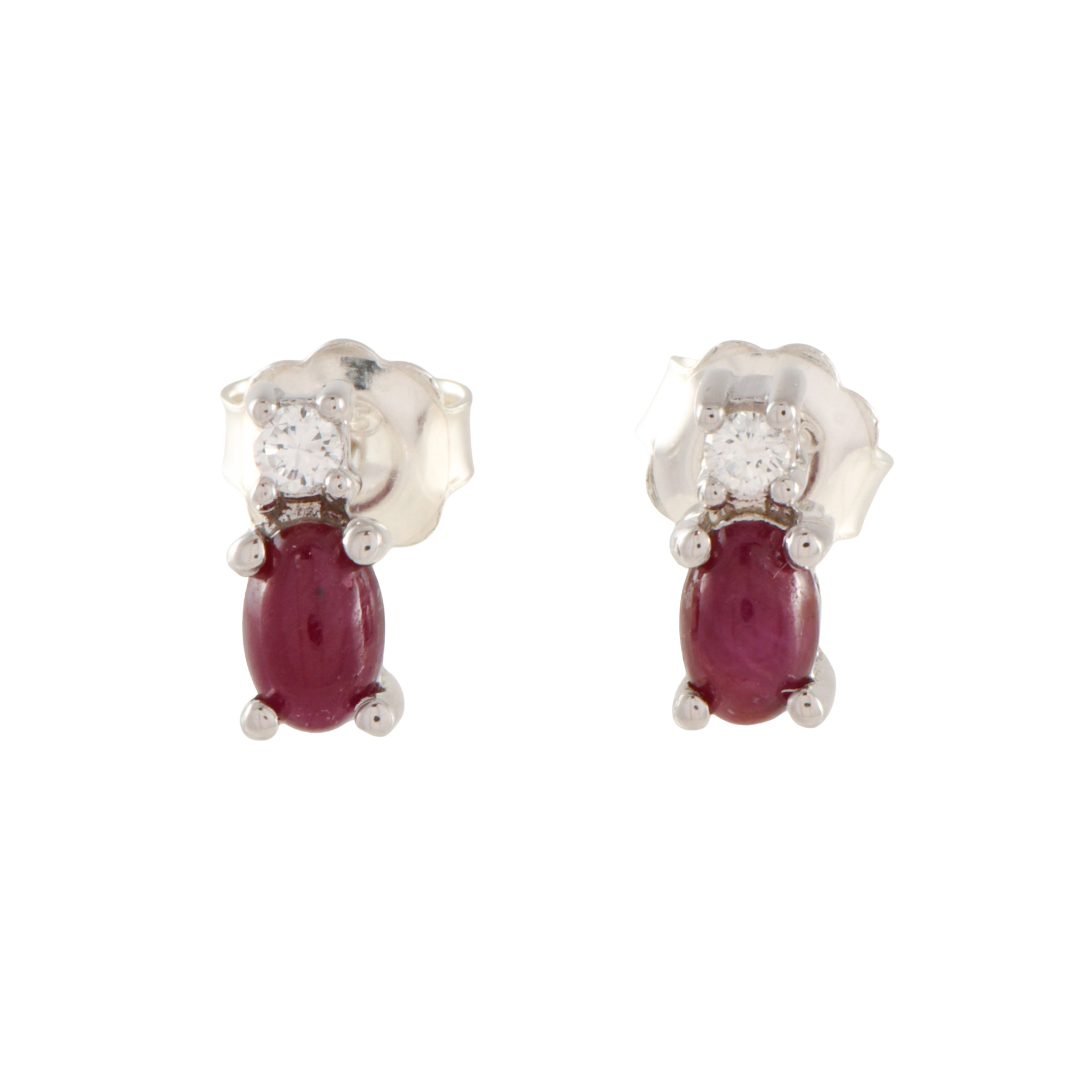 Ruby and diamonds earrings.