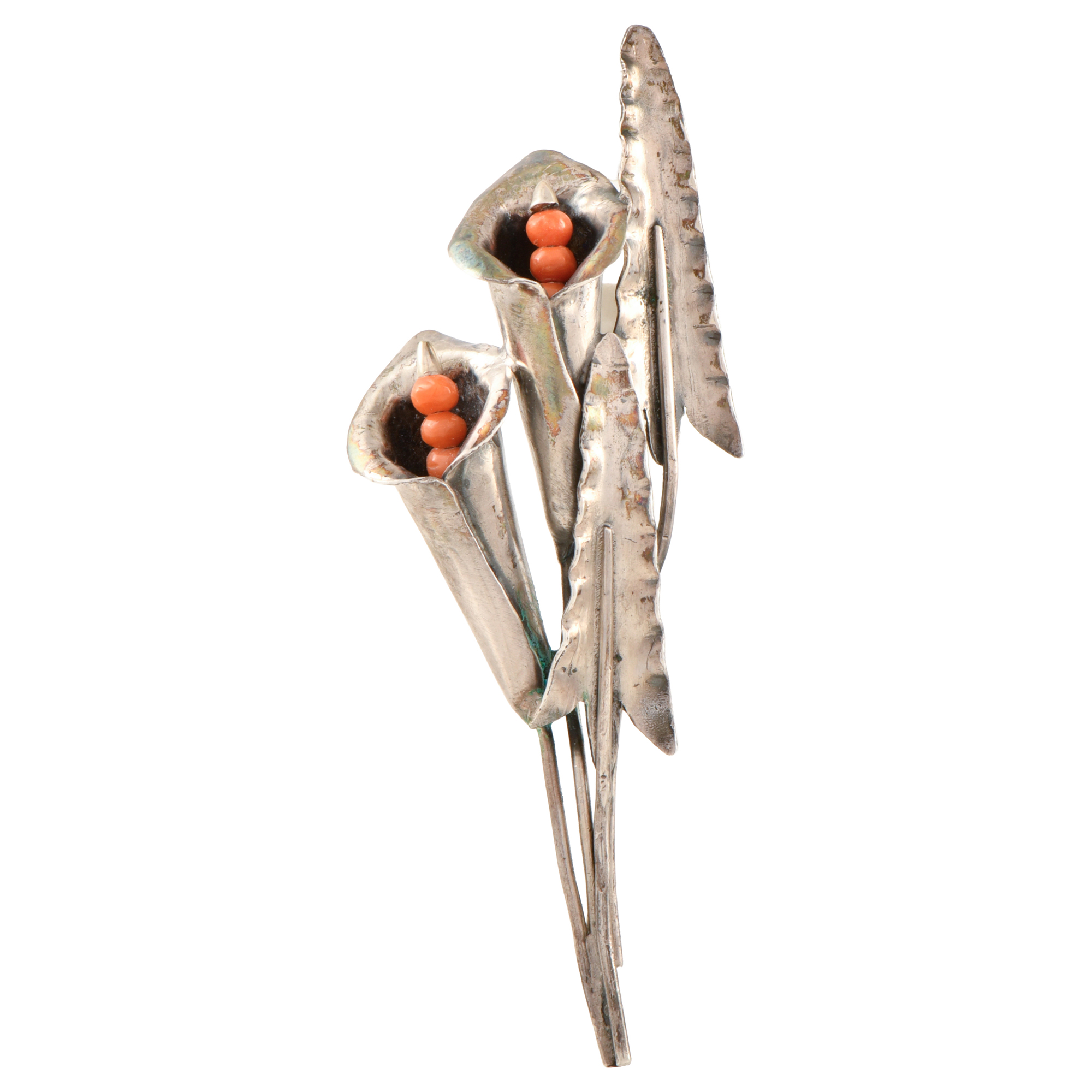 Avant-garde lily-shaped brooch with coral.