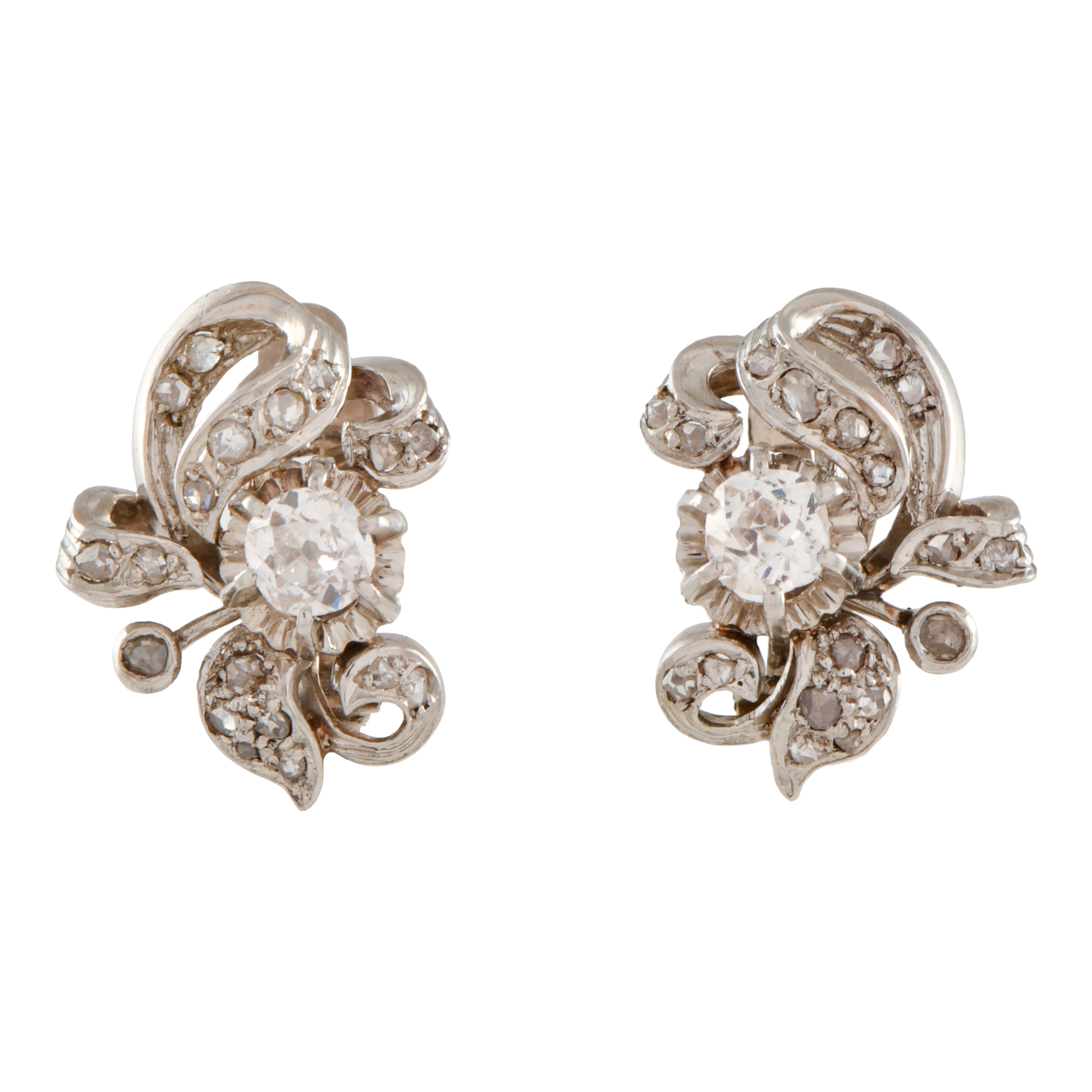 Pendientes años 50 con diamantes.