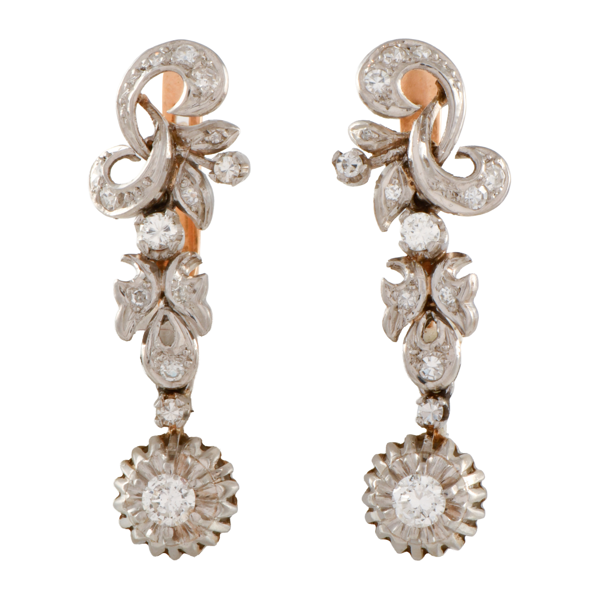 Diamonds earrings, 1940's.