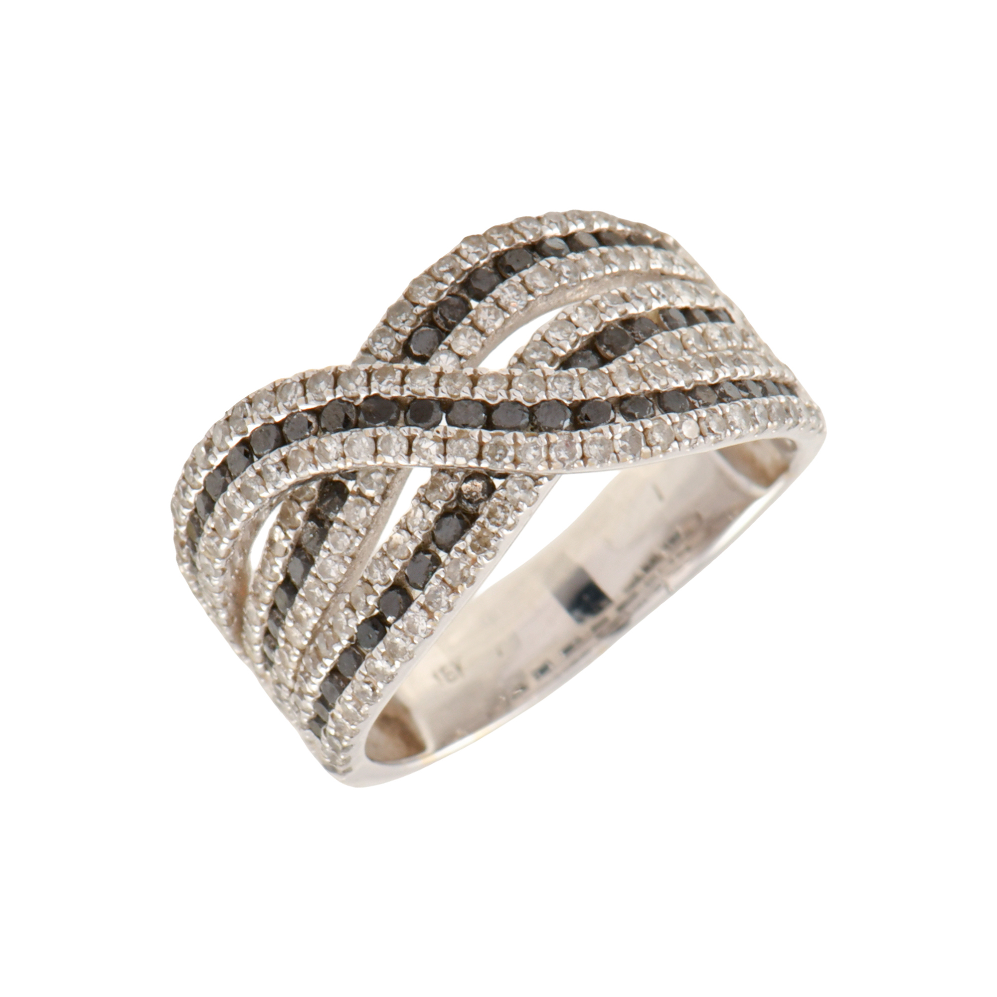 Tow-tone ring