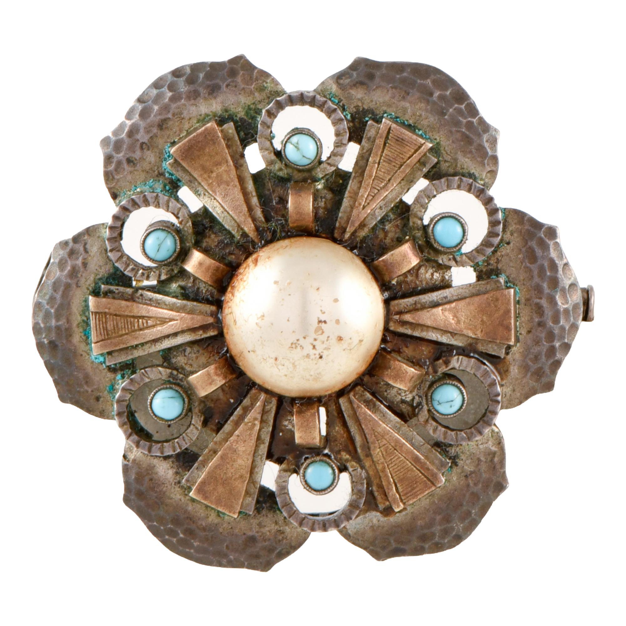 Broche modernista