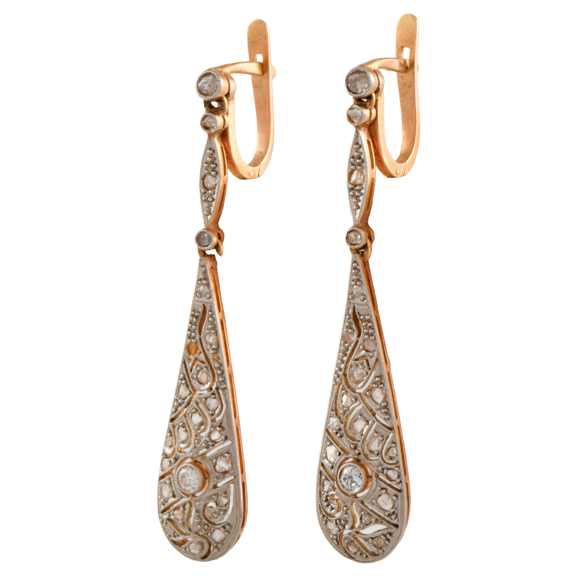 Catalan 'Noucentista' earrings.