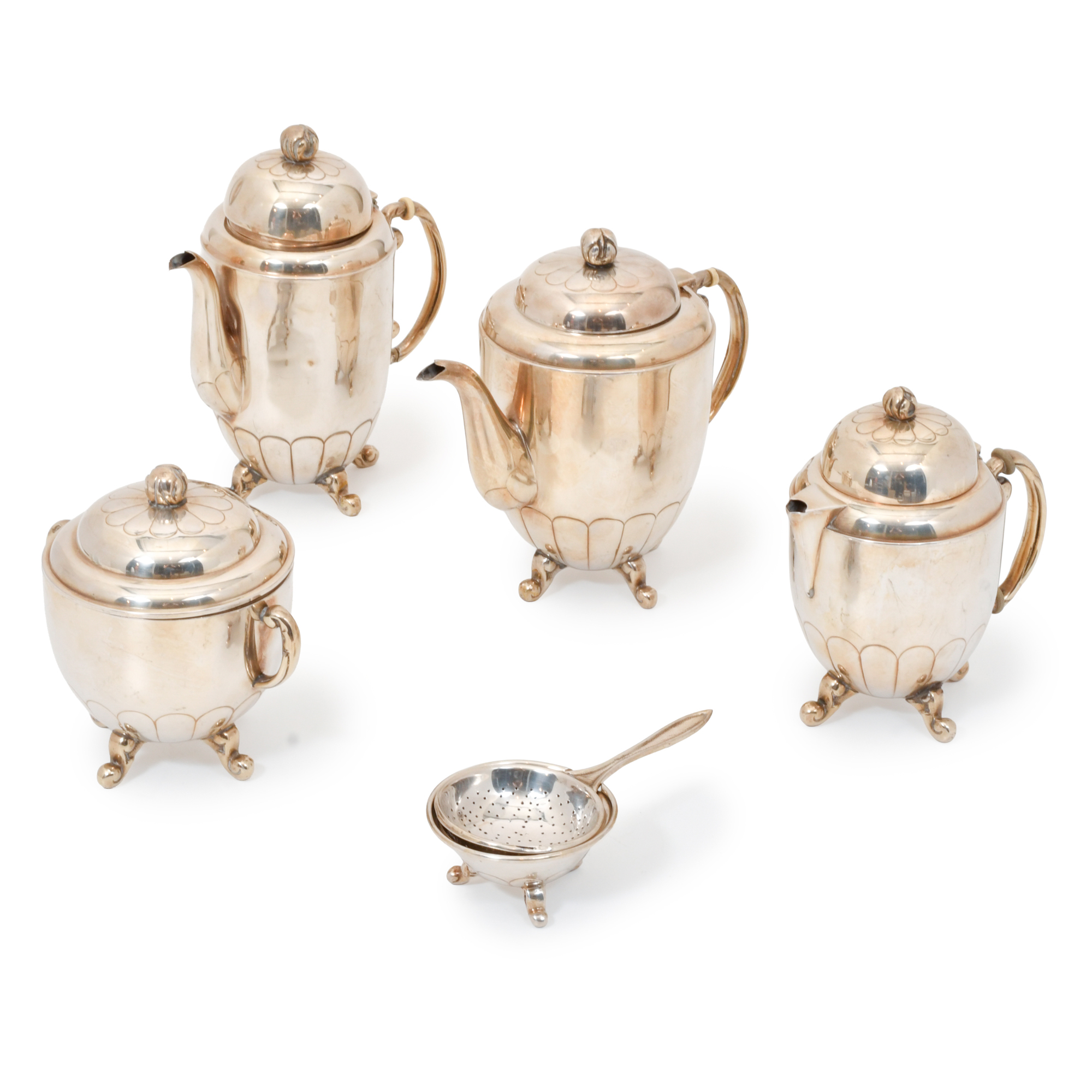 Juego de té y café en plata, siglo XX. 