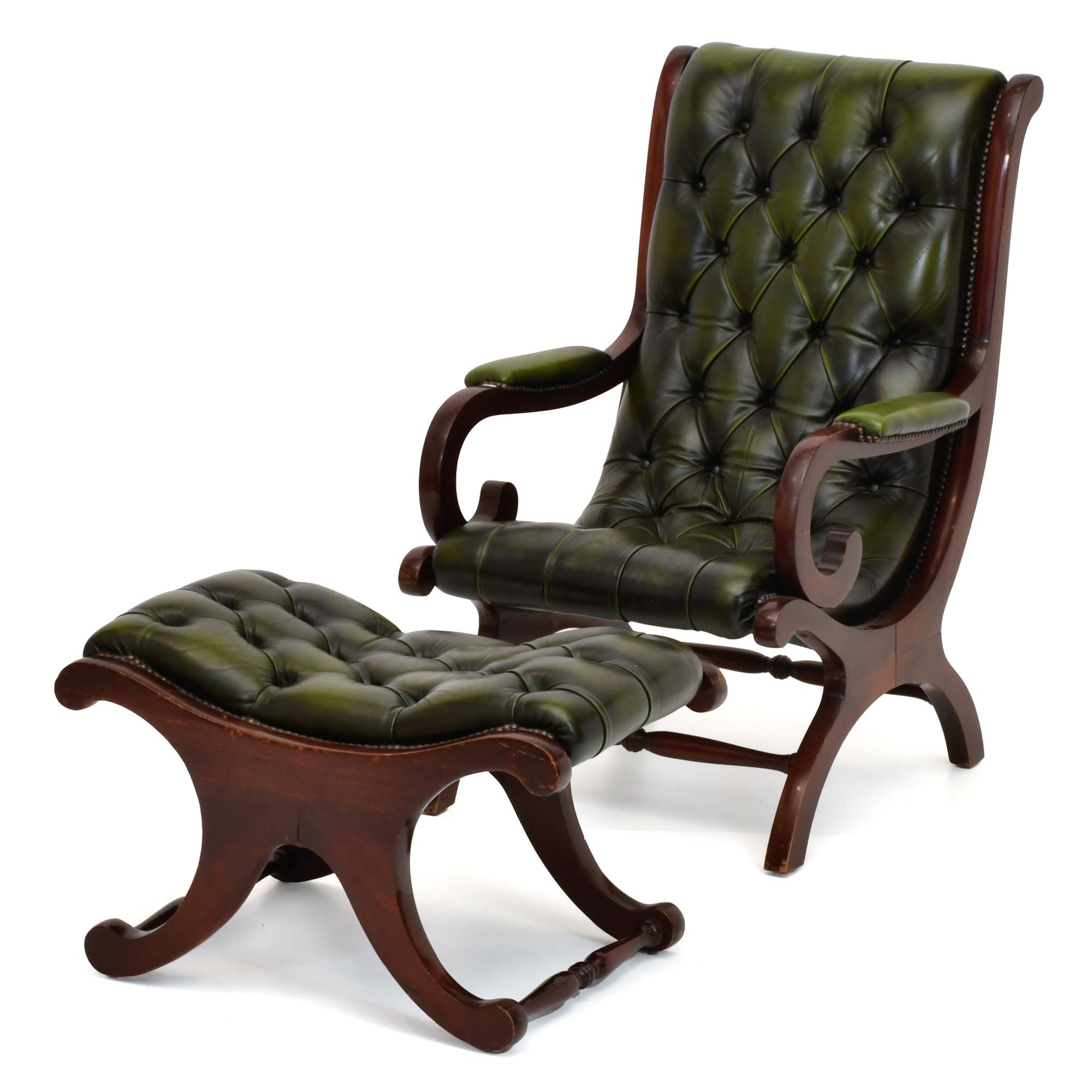VALENTÍ. Sillón con otomana. 