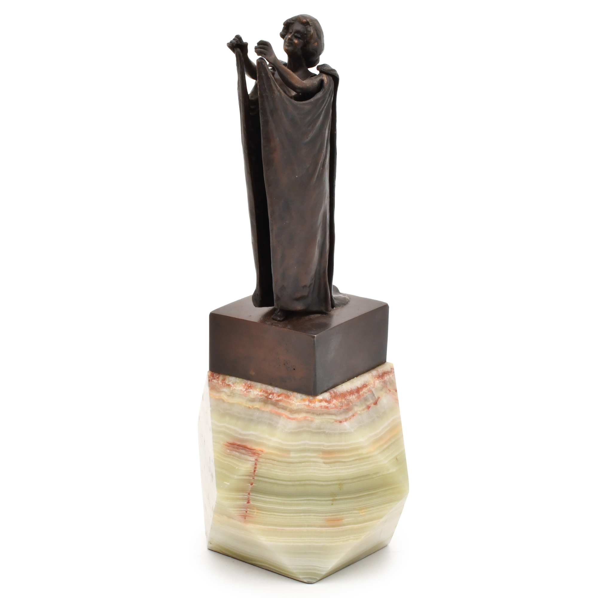 SIGUIENDO MODELOS DE CARL KAUBA (1865-1922).   Figura femen