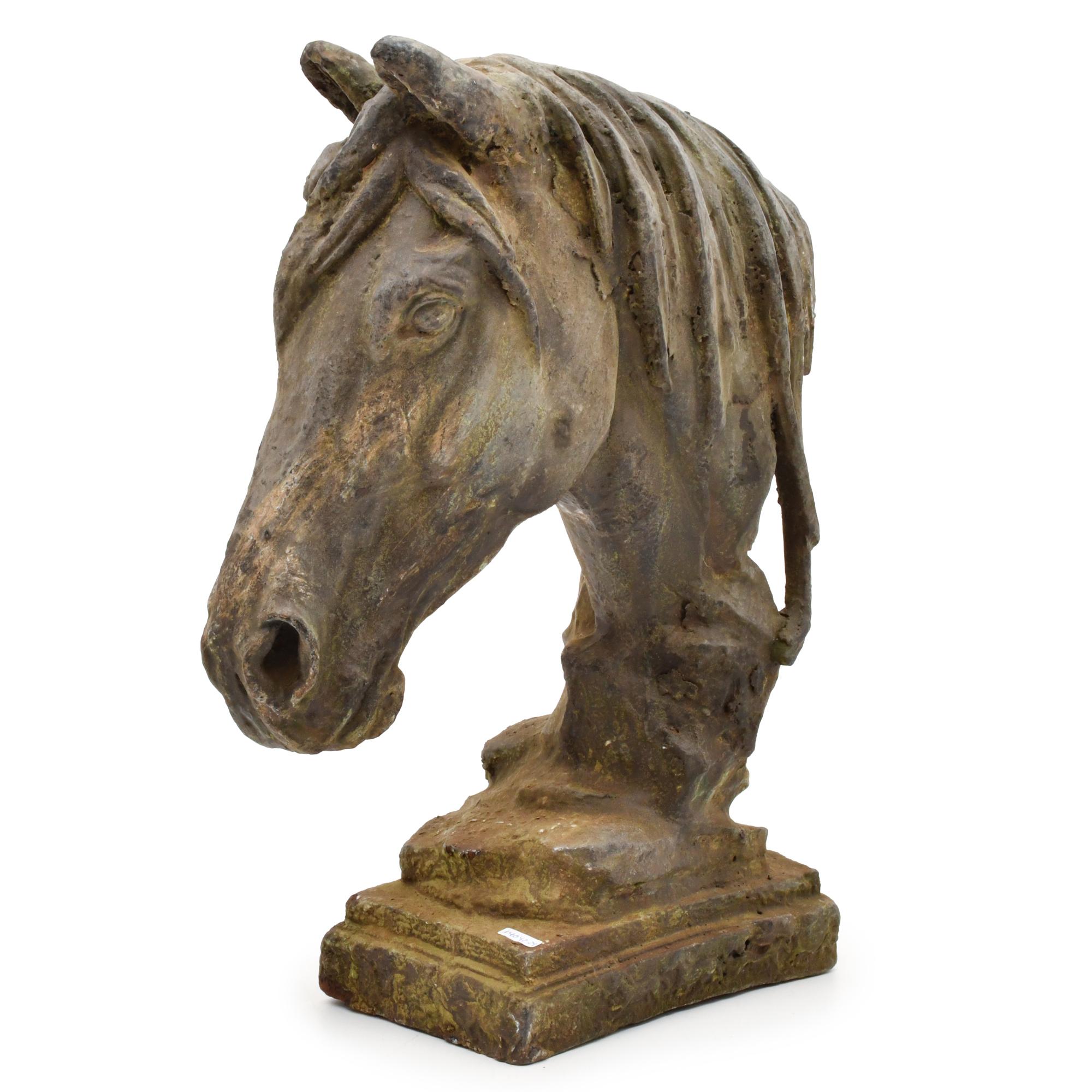 Busto de caballo, siglo XX. 