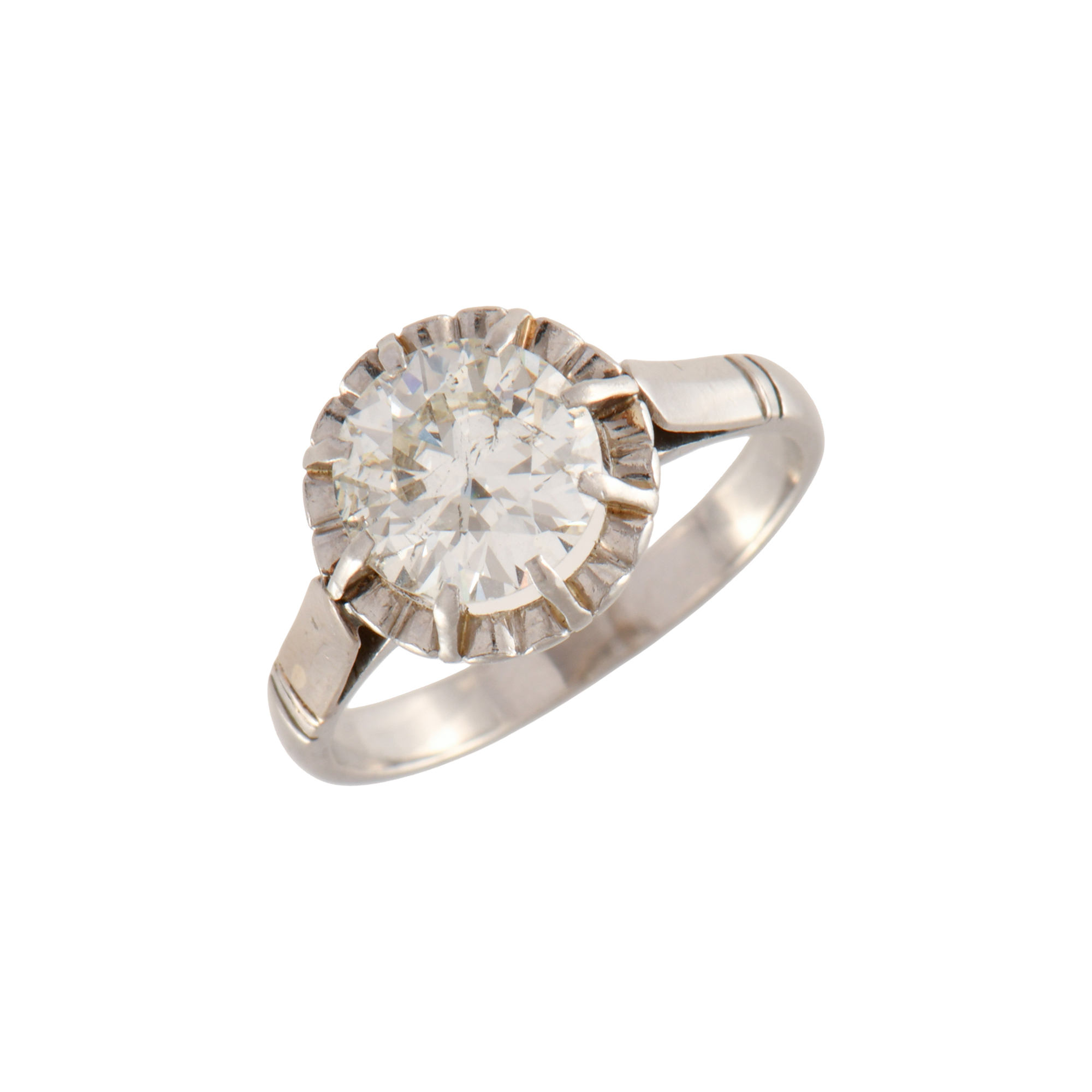 Anillo solitario con diamante.