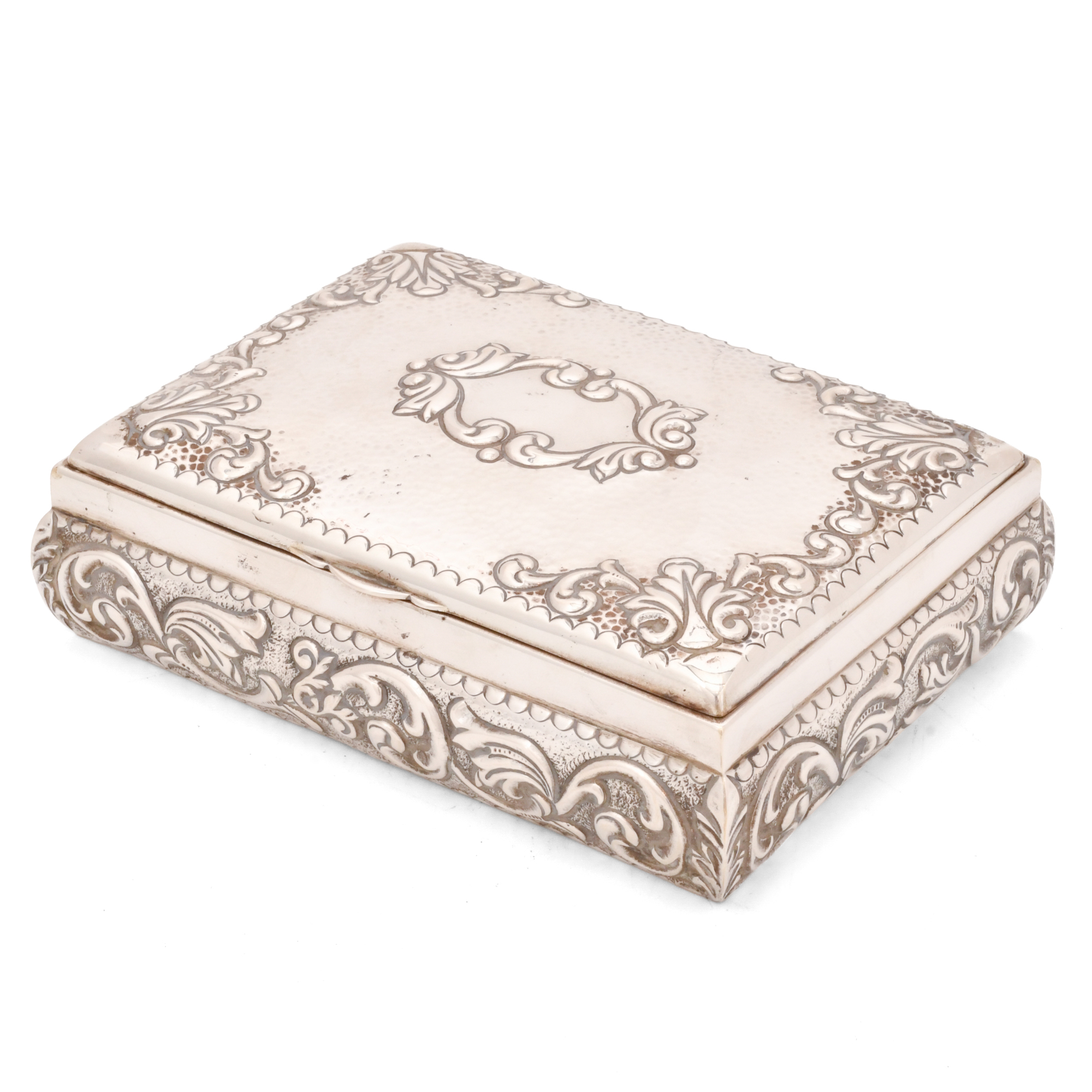 Caja tabaquera, siglo XX.