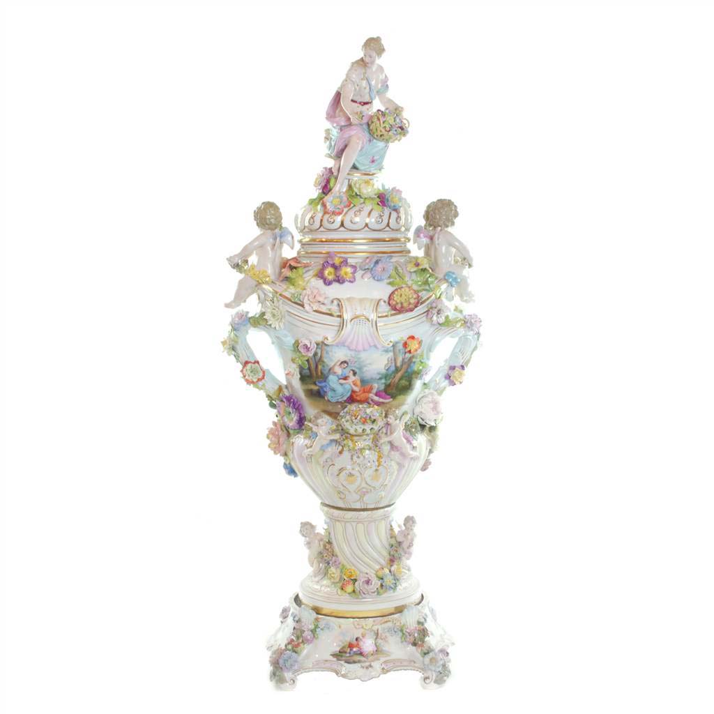 GRAN JARRÓN ORNAMENTAL DE PORCELANA DE DRESDEN, FINALES SIG