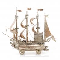 10-MAQUETA DE BARCO PLATA, SIGLO XX