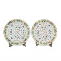 281-PAIR OF CHINESE PLATES, C19th