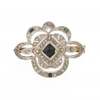 225-SMALL BROOCH, EARLY C20th,