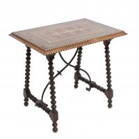 479-GRANADAN STYLE TABLE, C20th.