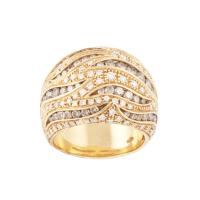 232-YELLOW GOLD AND DIAMOND RING.