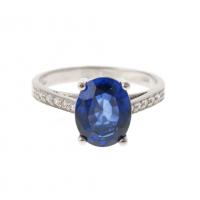 28-RING WITH SAPPHIRE.