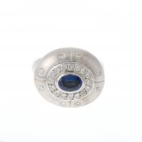 133-RING WITH SAPPHIRE.