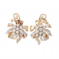 307-YELLOW GOLD EARRINGS WITH A WHITE GOLD ROSETTE CENTRE.