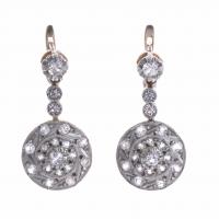 218-GOLD AND DIAMONDS EARRINGS.