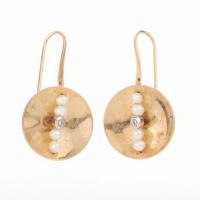 225-YELLOW GOLD AND PEARLS EARRINGS.