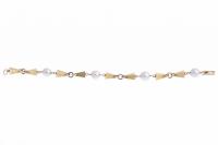 231-GOLD BRACELET WITH PEARLS.