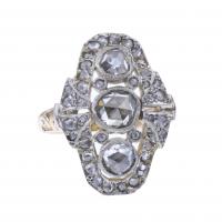 68-BELLE ÉPOQUE SHUTTLE RING IN YELLOW GOLD WITH VIEWS IN PLATINUM AND DIAMONDS.