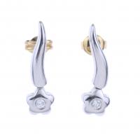 137-WHITE GOLD EARRINGS WITH DIAMONDS.
