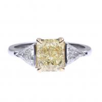 97-FANCY YELLOW RING OF 2.02 CTS. GIA CERTIFICATE.