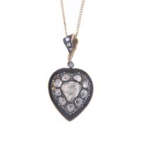 90-NECKLACE WITH DIAMONDS HEART-SHAPED PENDANT.