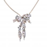 88-FLORAL PENDANT-BROOCH WITH GOLD AND DIAMONDS NECKLACE.
