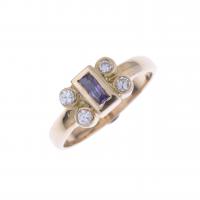 27-YELLOW GOLD RING WITH AMETHYST AND DIAMONDS.