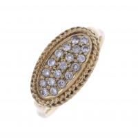 10-YELLOW GOLD AND DIAMONDS RING.