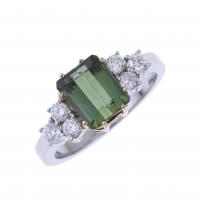 47-TWO-TONE RING WITH TOURMALINE.