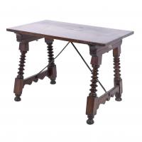 168-CASTILIAN TABLE, 17TH CENTURY.