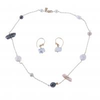 12725-GOLD AND PEARLS NECKLACE AND EARRINGS SET