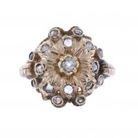 70-ROSETTE RING.